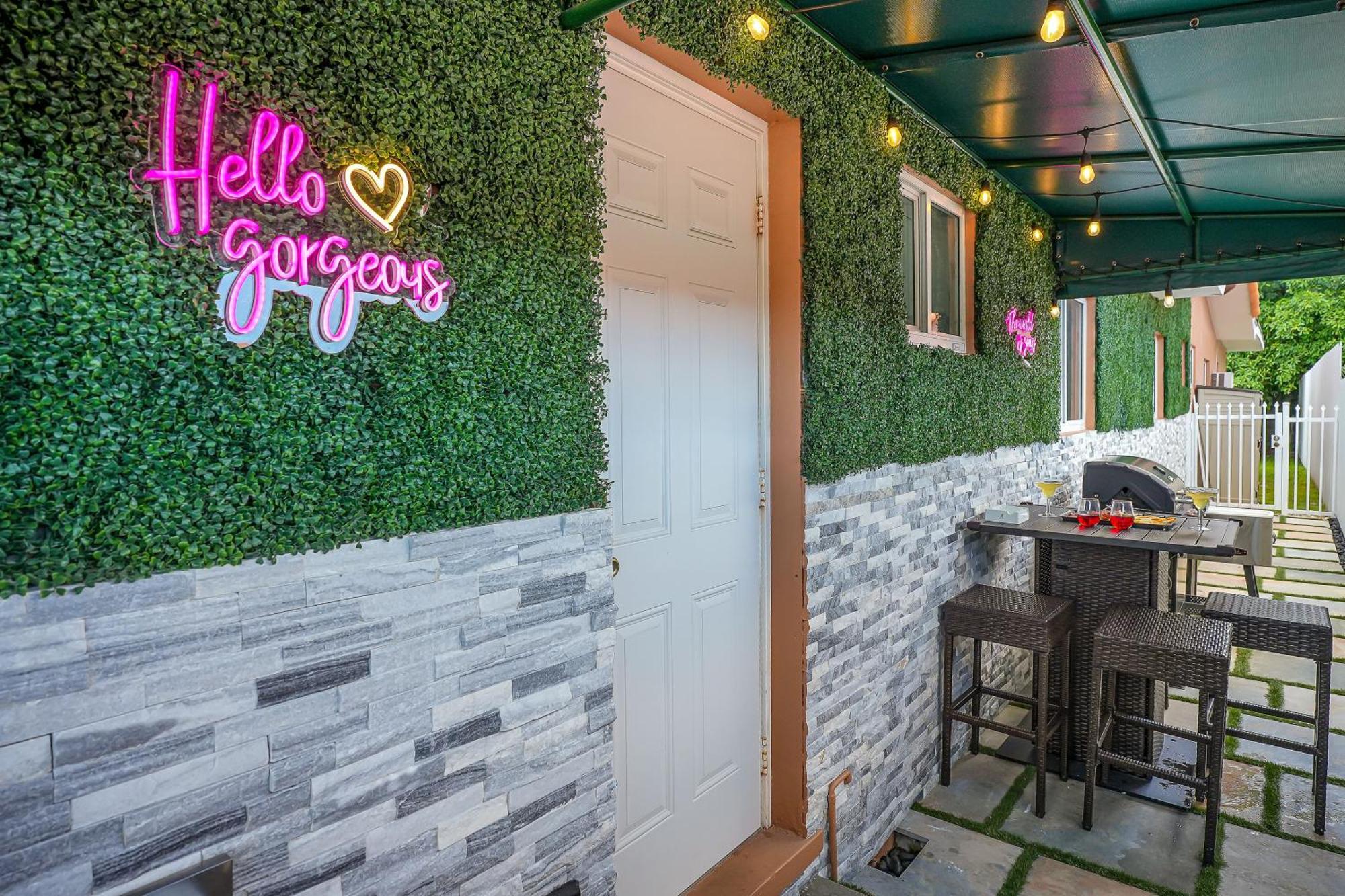 Vacay Spot Happy Escape 15 Min Beach Massage Shower Prime Loc! 6 Blocks Away From Bars, Nite Clubs, Res, Shops 迈阿密 外观 照片